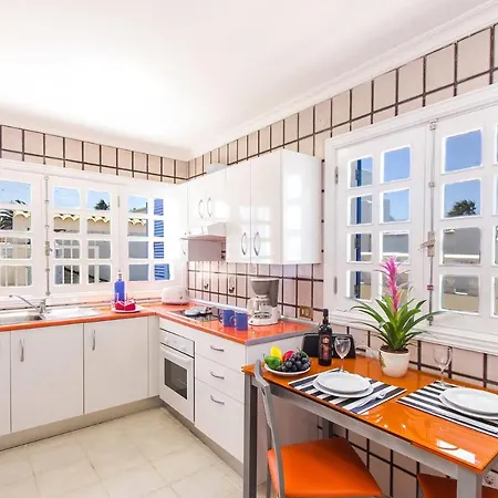 Magali Mar Villa